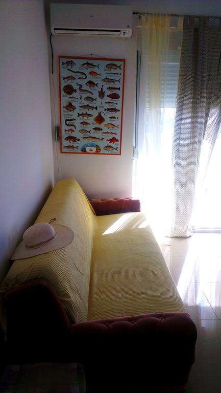 Apartment Feliks Мандре Номер фото