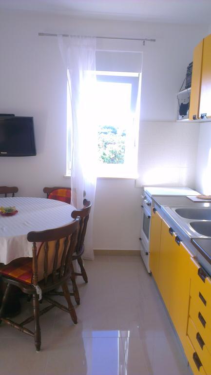 Apartment Feliks Мандре Екстер'єр фото